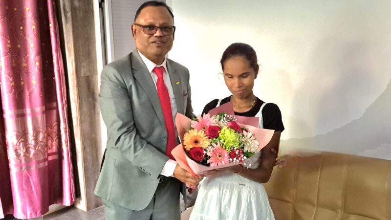 Minister Mahend Gungapersad commends Preety’s courage and success